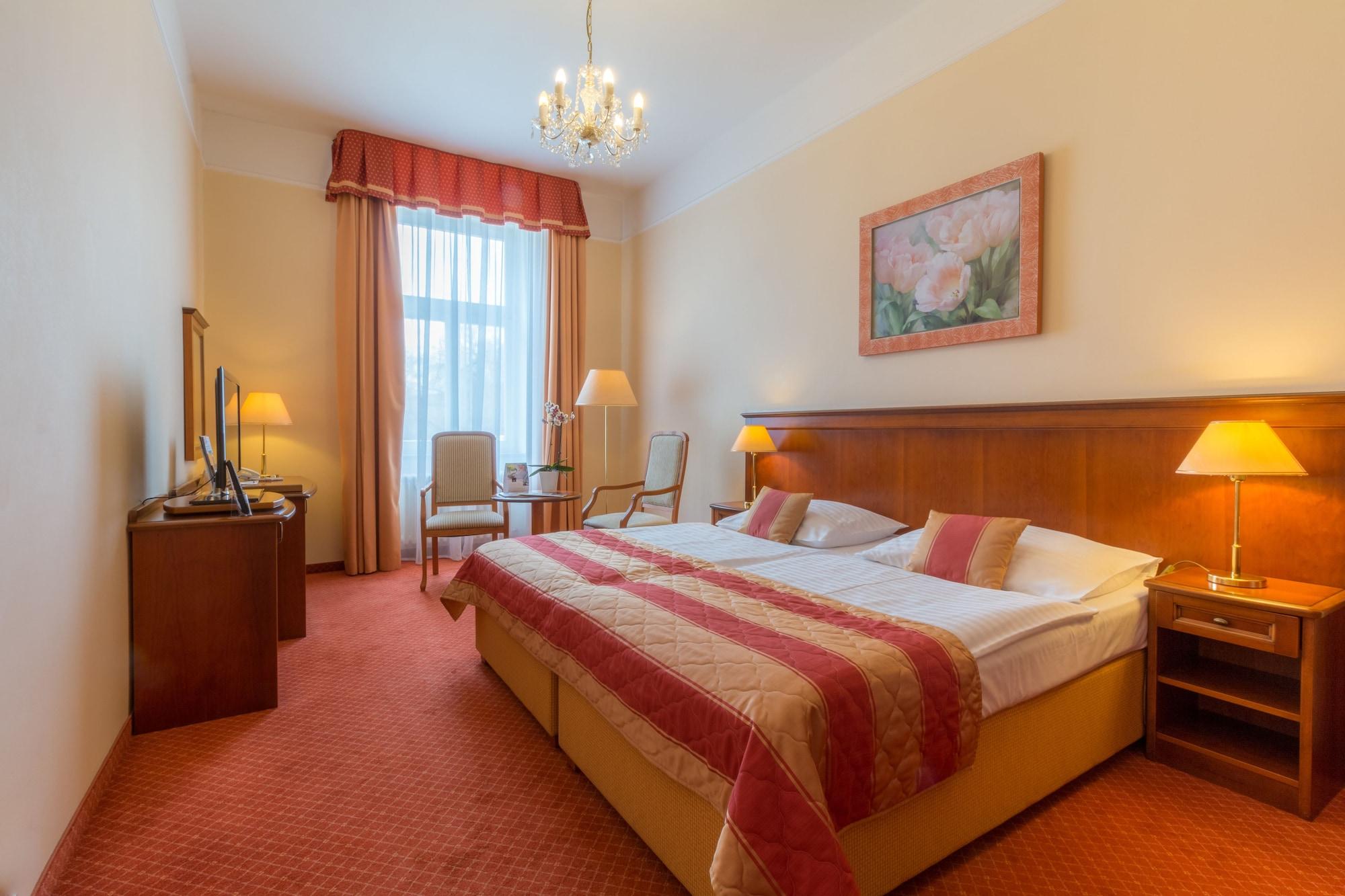 Ensana Centralni Lazne - Maria Spa Марианске-Лазне Экстерьер фото