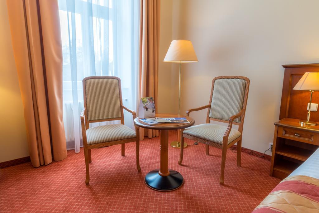 Ensana Centralni Lazne - Maria Spa Марианске-Лазне Экстерьер фото